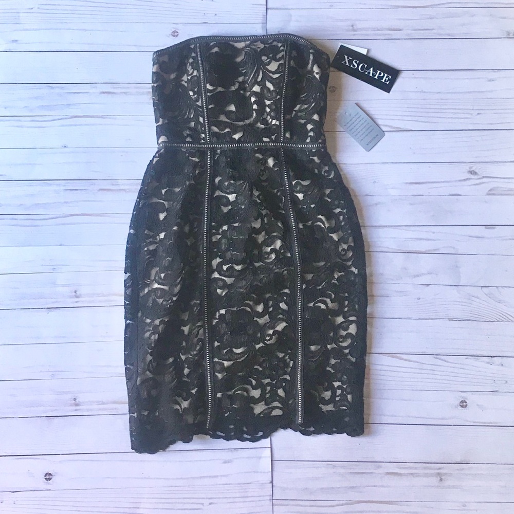 Stunning strapless black  lace mini dress